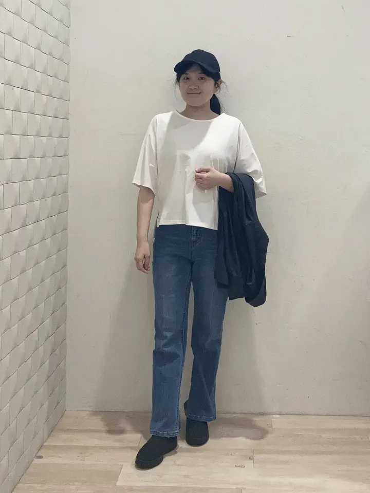 ANY SIS 川根　彩 コーディネート画像