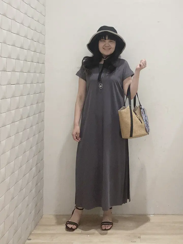 ANY SIS 川根　彩 コーディネート画像