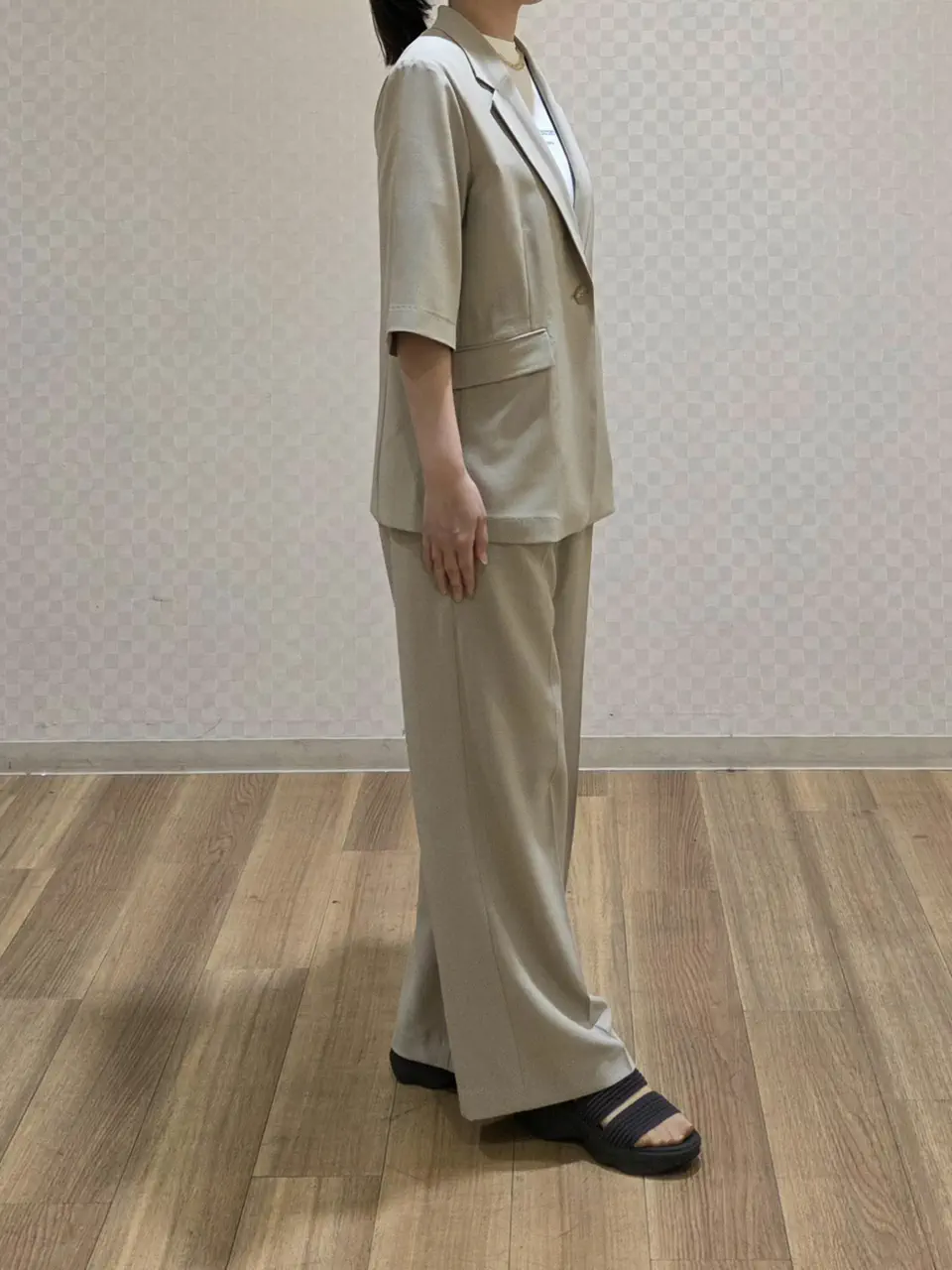 ANY SIS M コーディネート画像