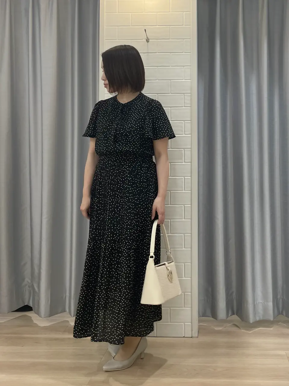 ANY SIS 丸岡 コーディネート画像