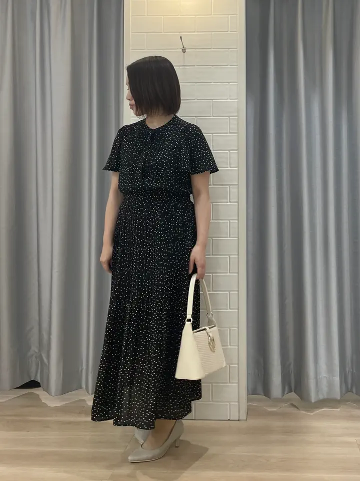 ANY SIS 丸岡 コーディネート画像