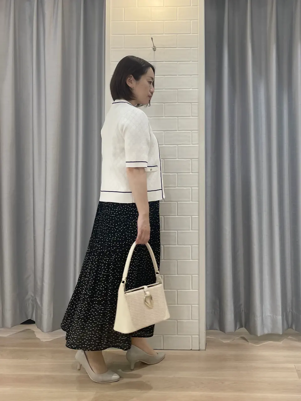 ANY SIS 丸岡 コーディネート画像