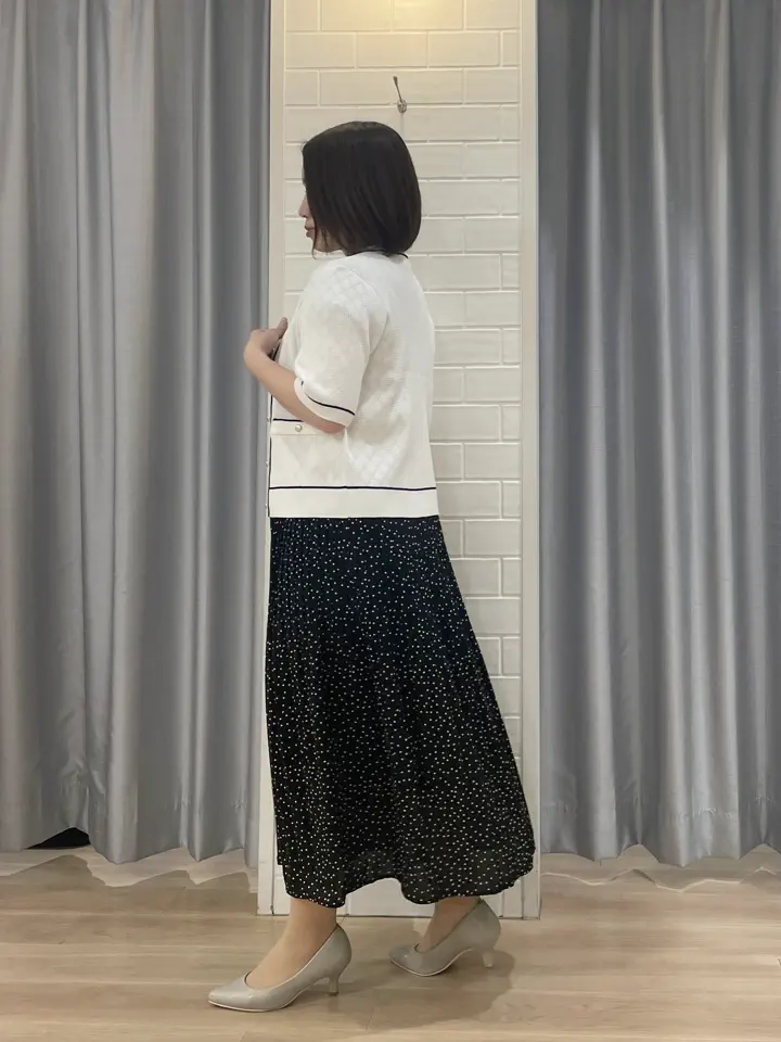 ANY SIS 丸岡 コーディネート画像