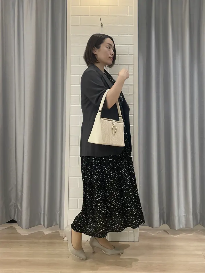 ANY SIS 丸岡 コーディネート画像