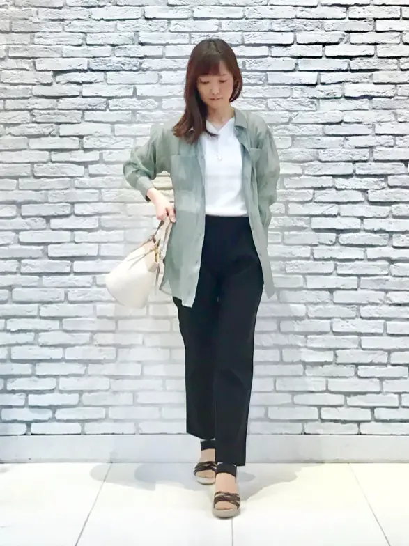  スタッフ コーディネート画像