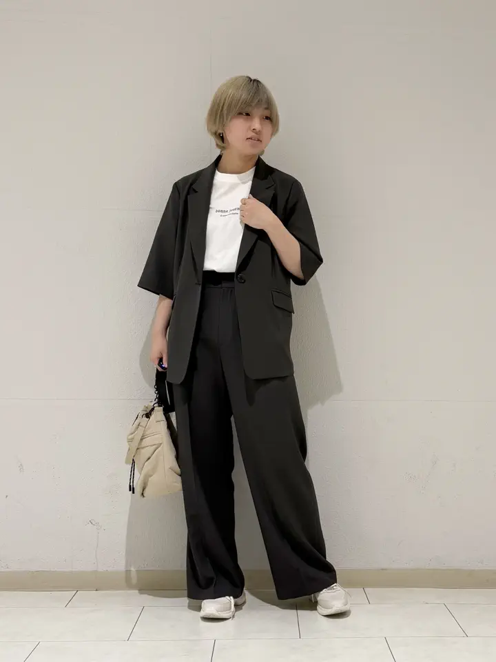 ANY SIS 村上 コーディネート画像