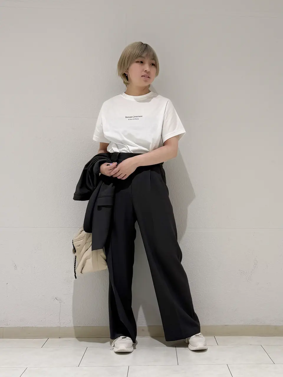 ANY SIS 村上 コーディネート画像