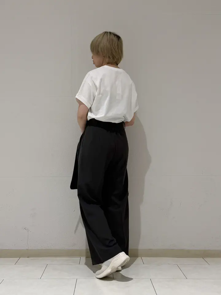 ANY SIS 村上 コーディネート画像