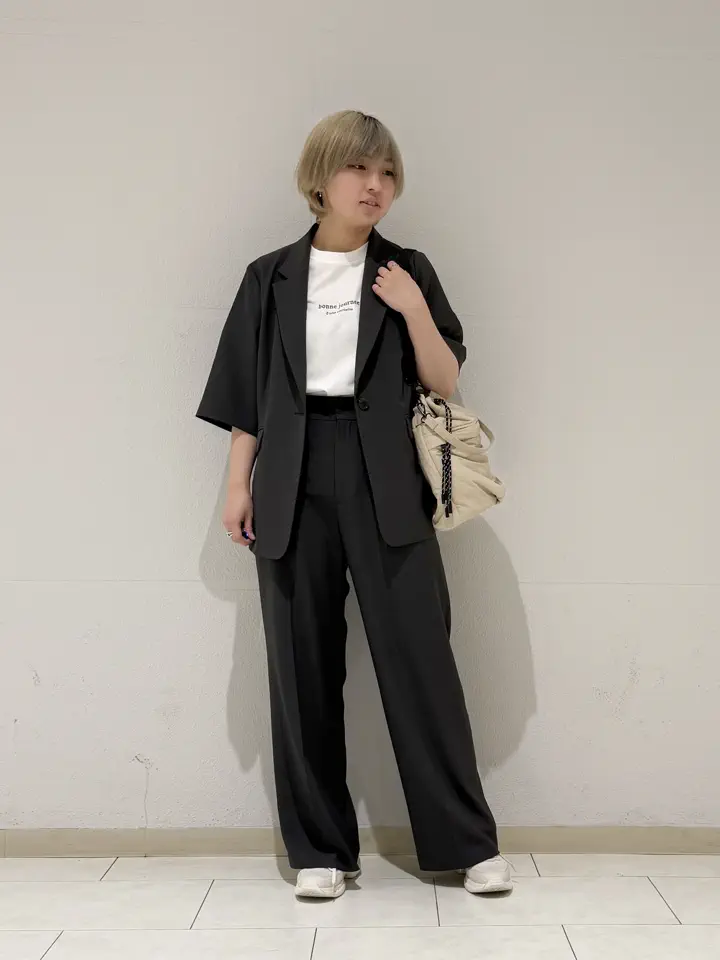 ANY SIS 村上 コーディネート画像
