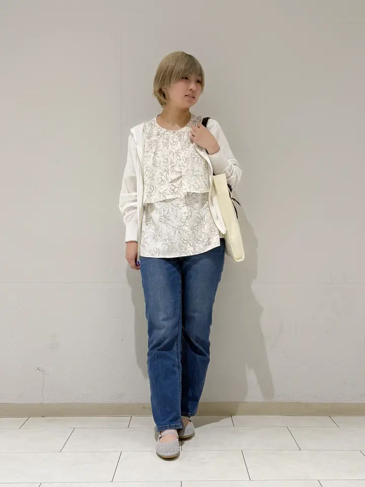 ANY SIS 村上 コーディネート画像