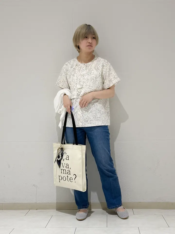 ANY SIS 村上 コーディネート画像