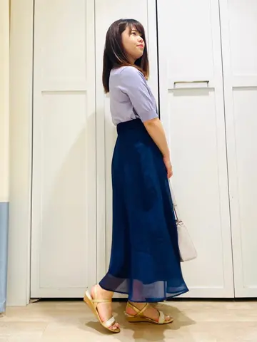 ANY SIS スタッフ コーディネート画像