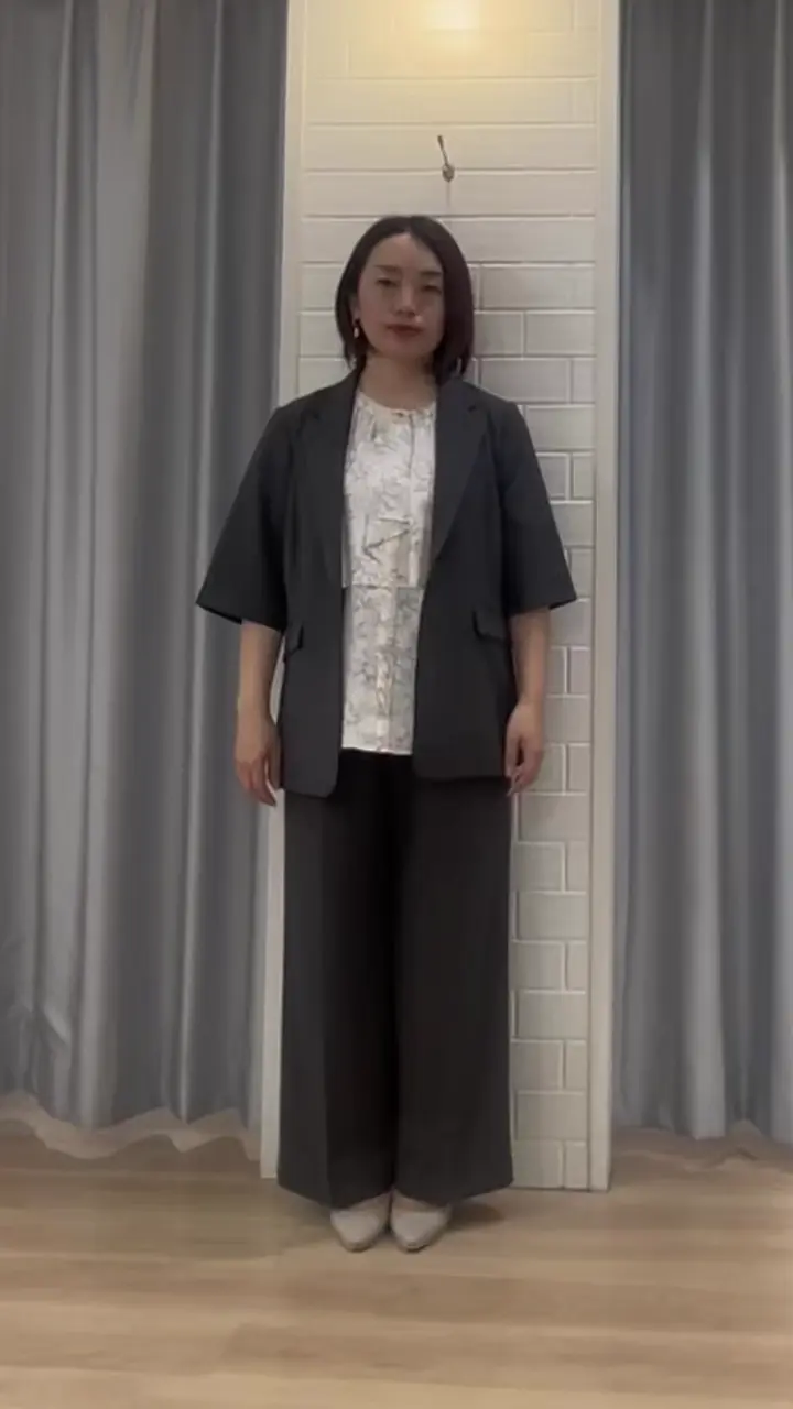 ANY SIS 丸岡 コーディネート画像