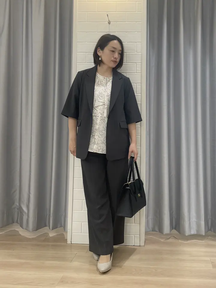 ANY SIS 丸岡 コーディネート画像