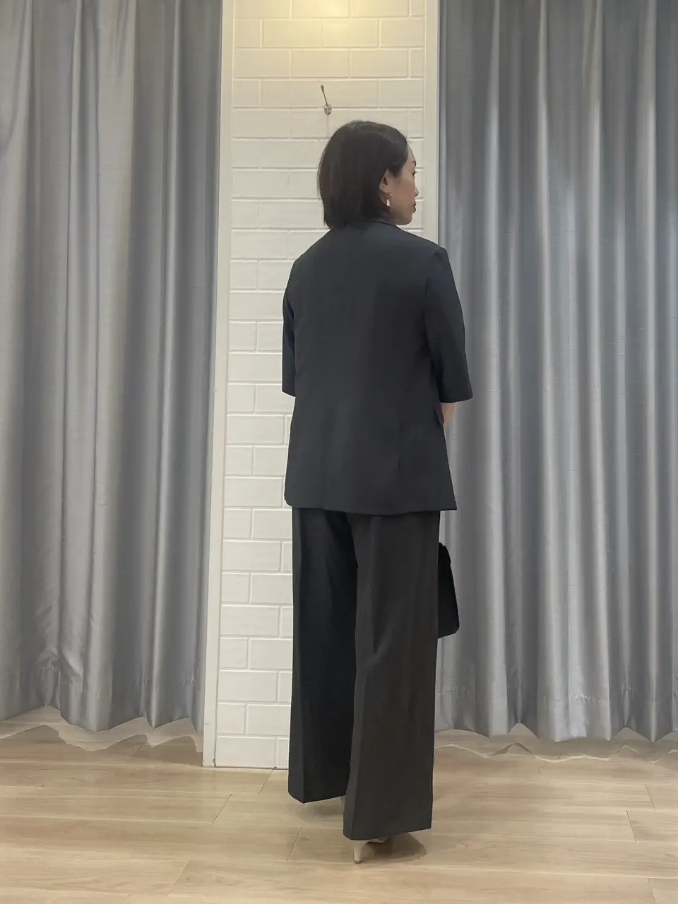ANY SIS 丸岡 コーディネート画像