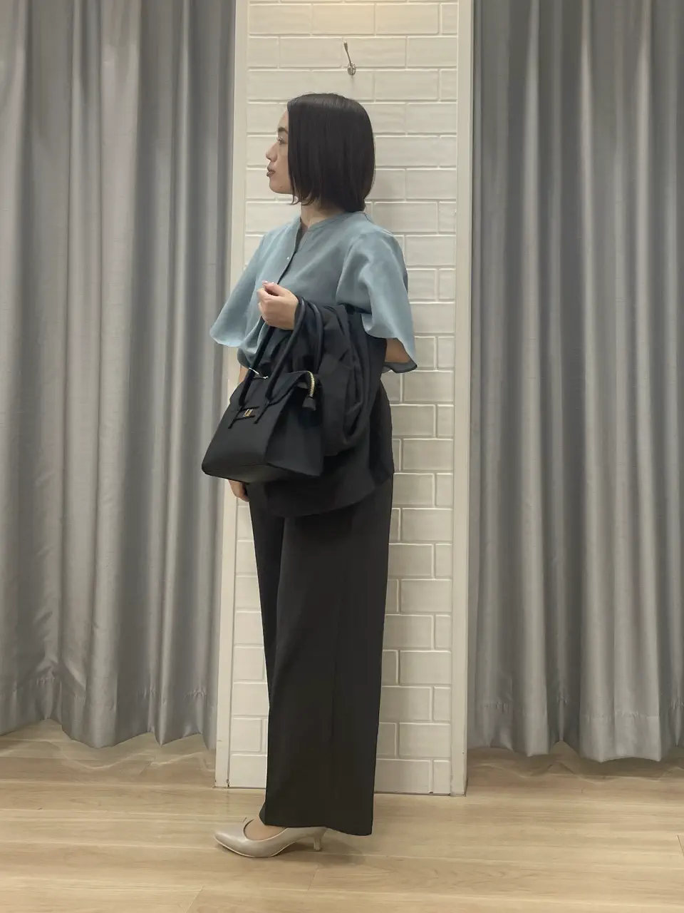 ANY SIS 丸岡 コーディネート画像