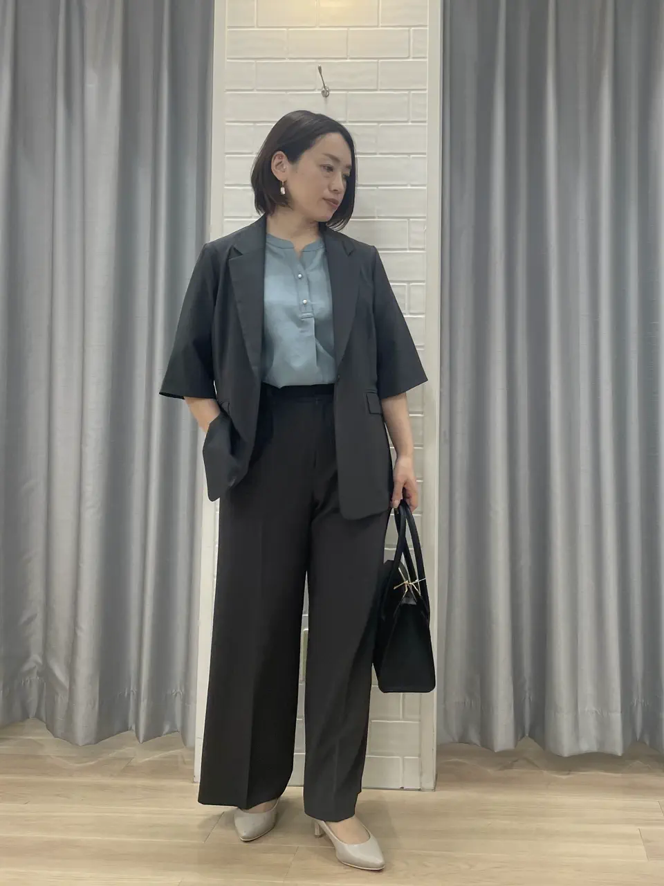ANY SIS 丸岡 コーディネート画像