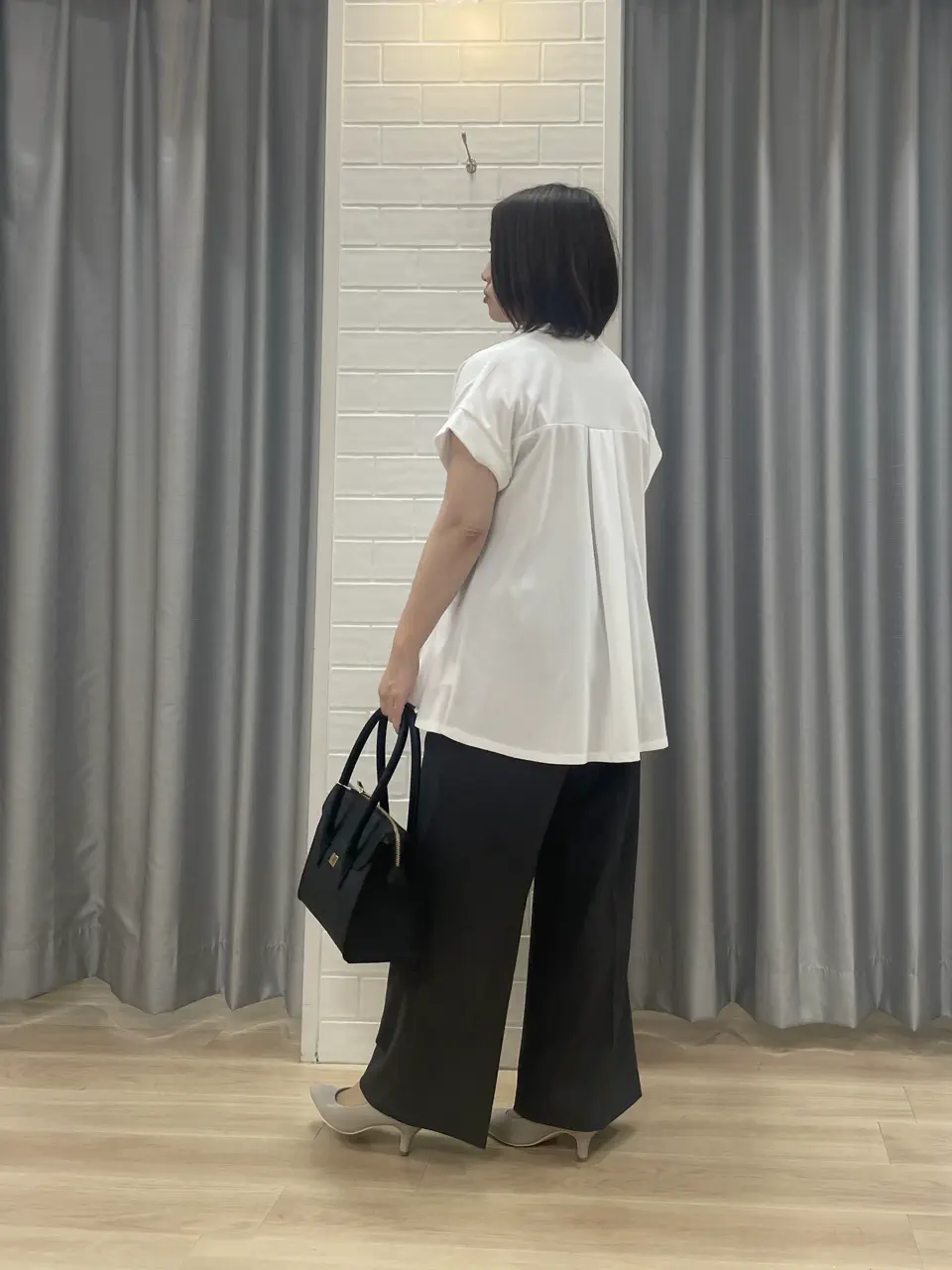 ANY SIS 丸岡 コーディネート画像