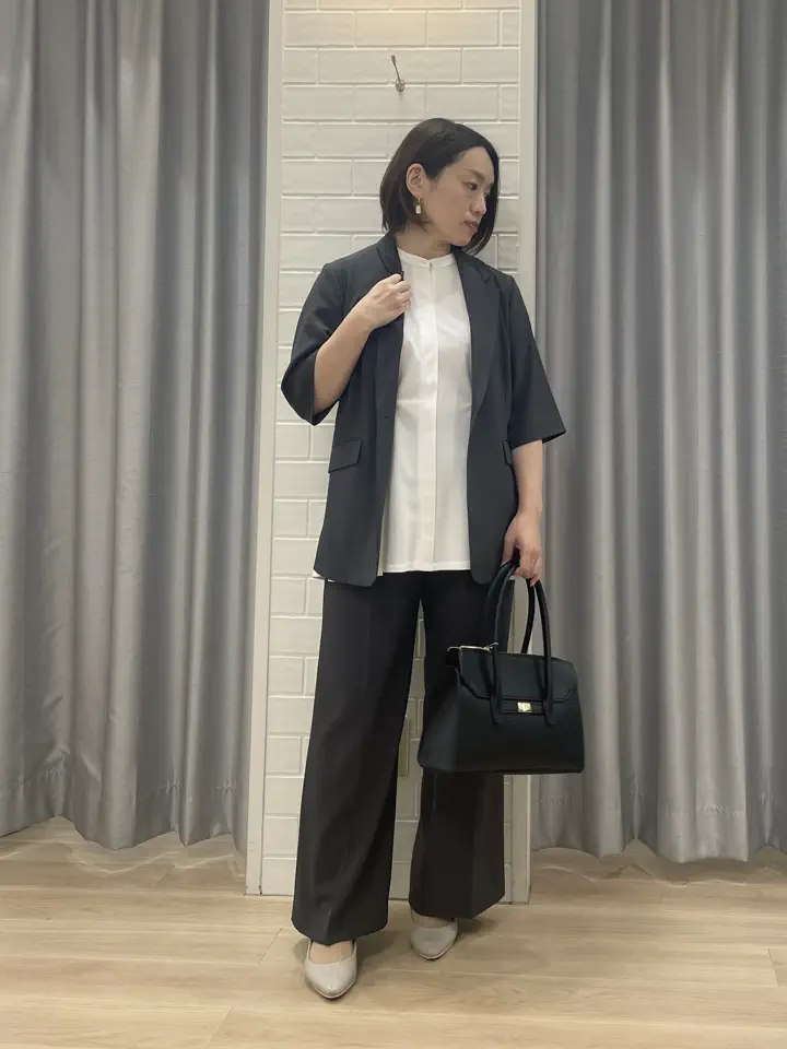 ANY SIS 丸岡 コーディネート画像
