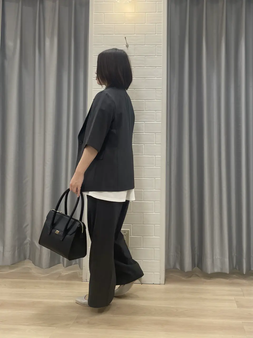 ANY SIS 丸岡 コーディネート画像
