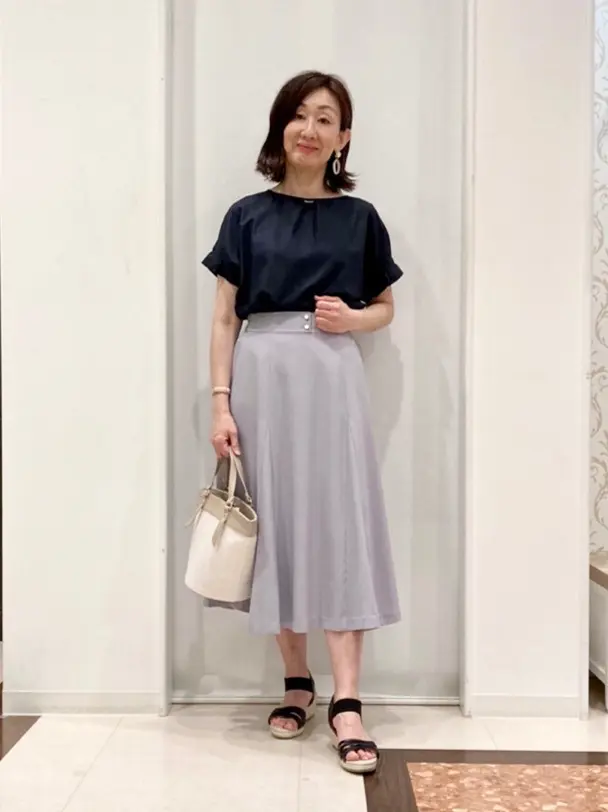 ANY SIS スタッフ コーディネート画像