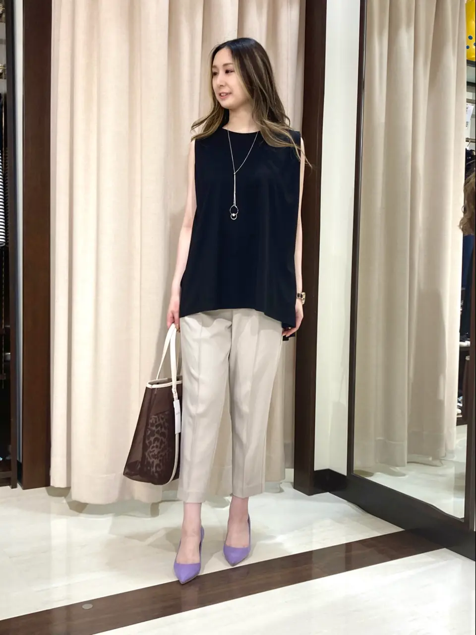 ANY SIS STAFF コーディネート画像