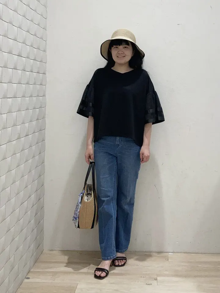 ANY SIS 川根　彩 コーディネート画像