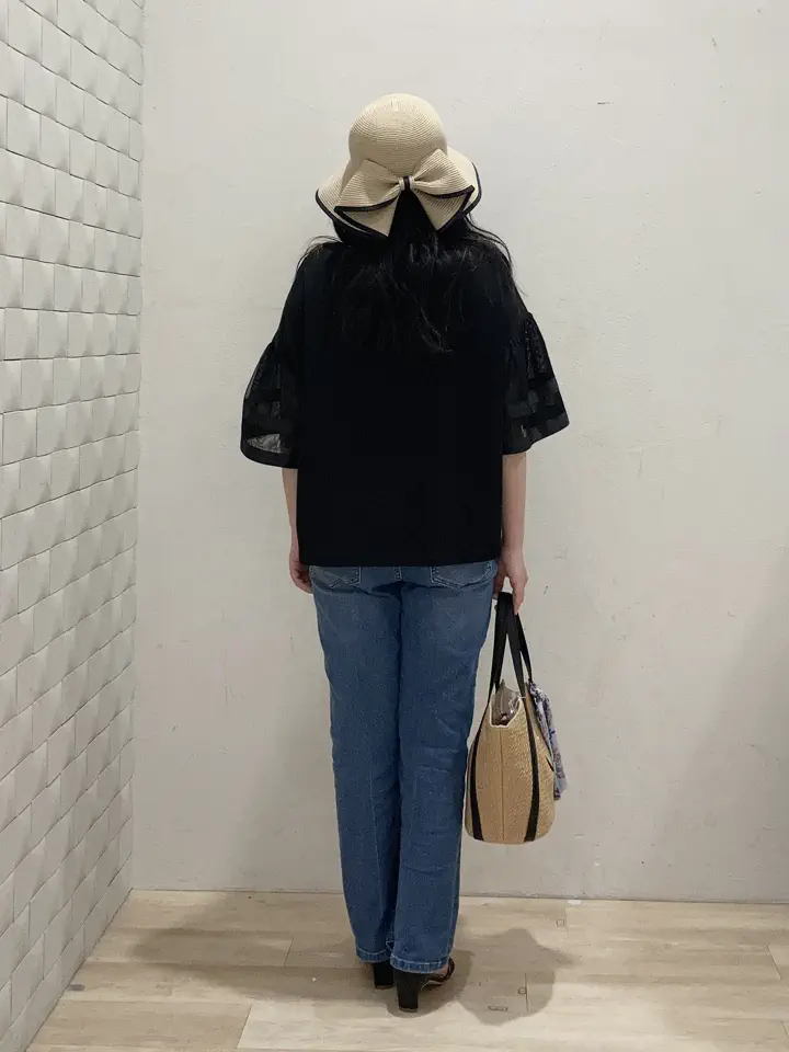 ANY SIS 川根　彩 コーディネート画像