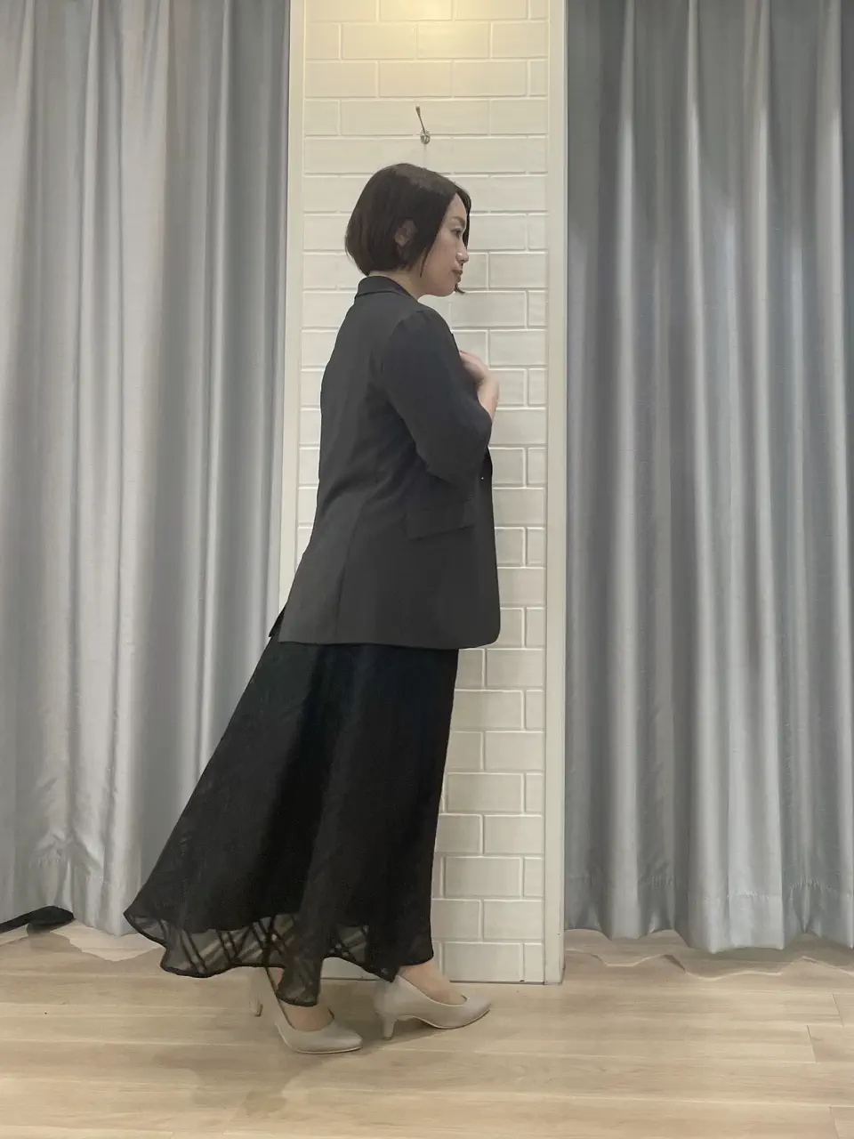 ANY SIS 丸岡 コーディネート画像