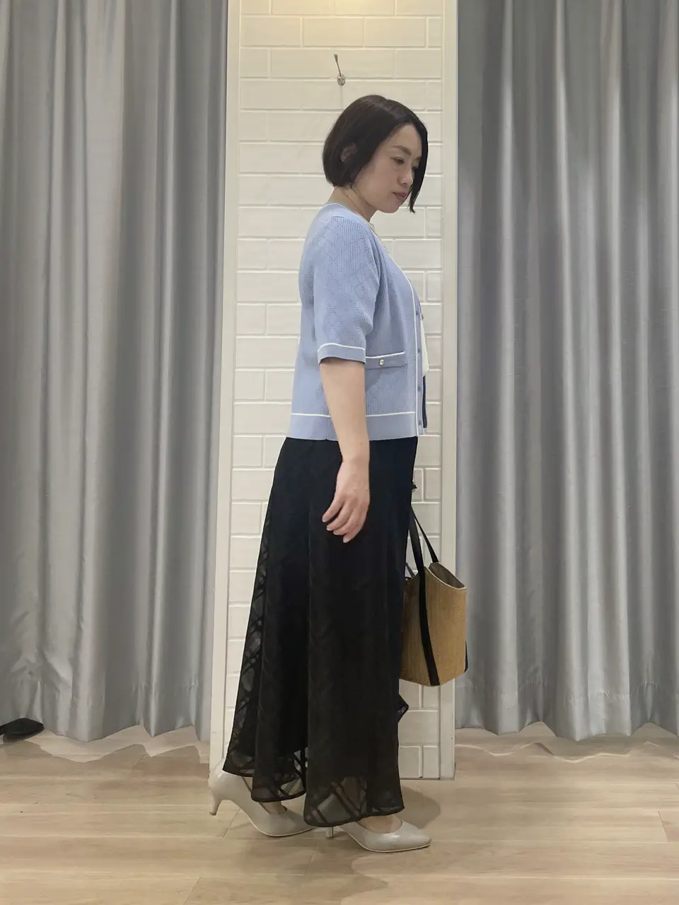 ANY SIS 丸岡 コーディネート画像
