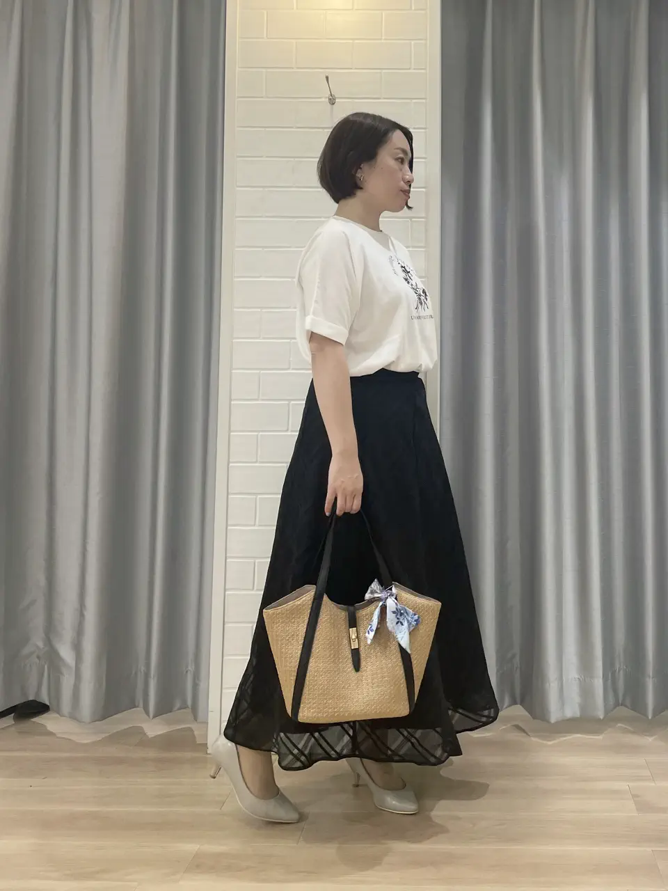 ANY SIS 丸岡 コーディネート画像
