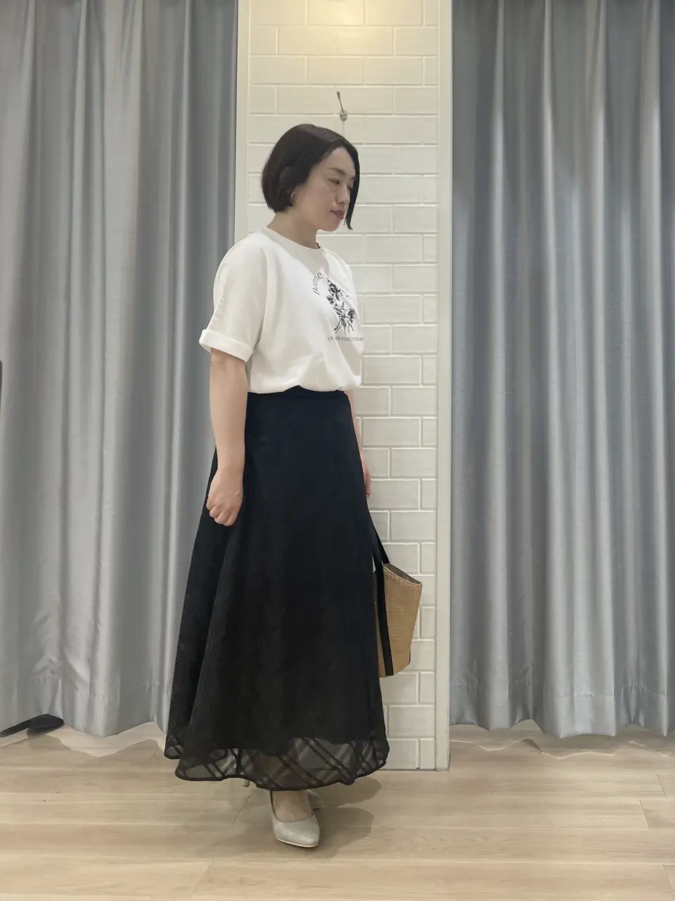 ANY SIS 丸岡 コーディネート画像