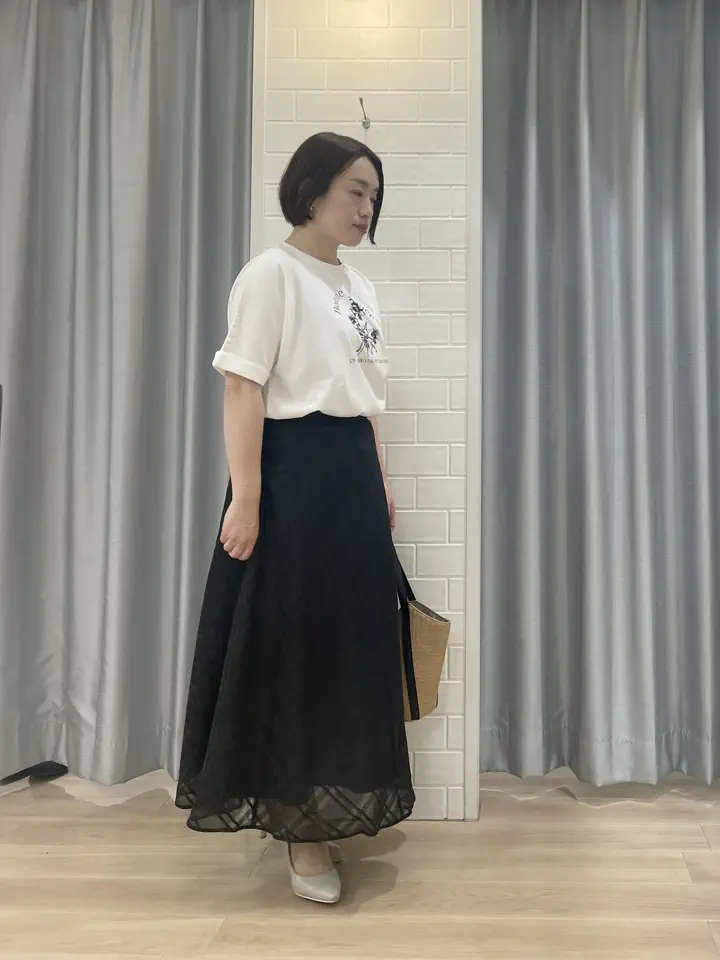 ANY SIS 丸岡 コーディネート画像