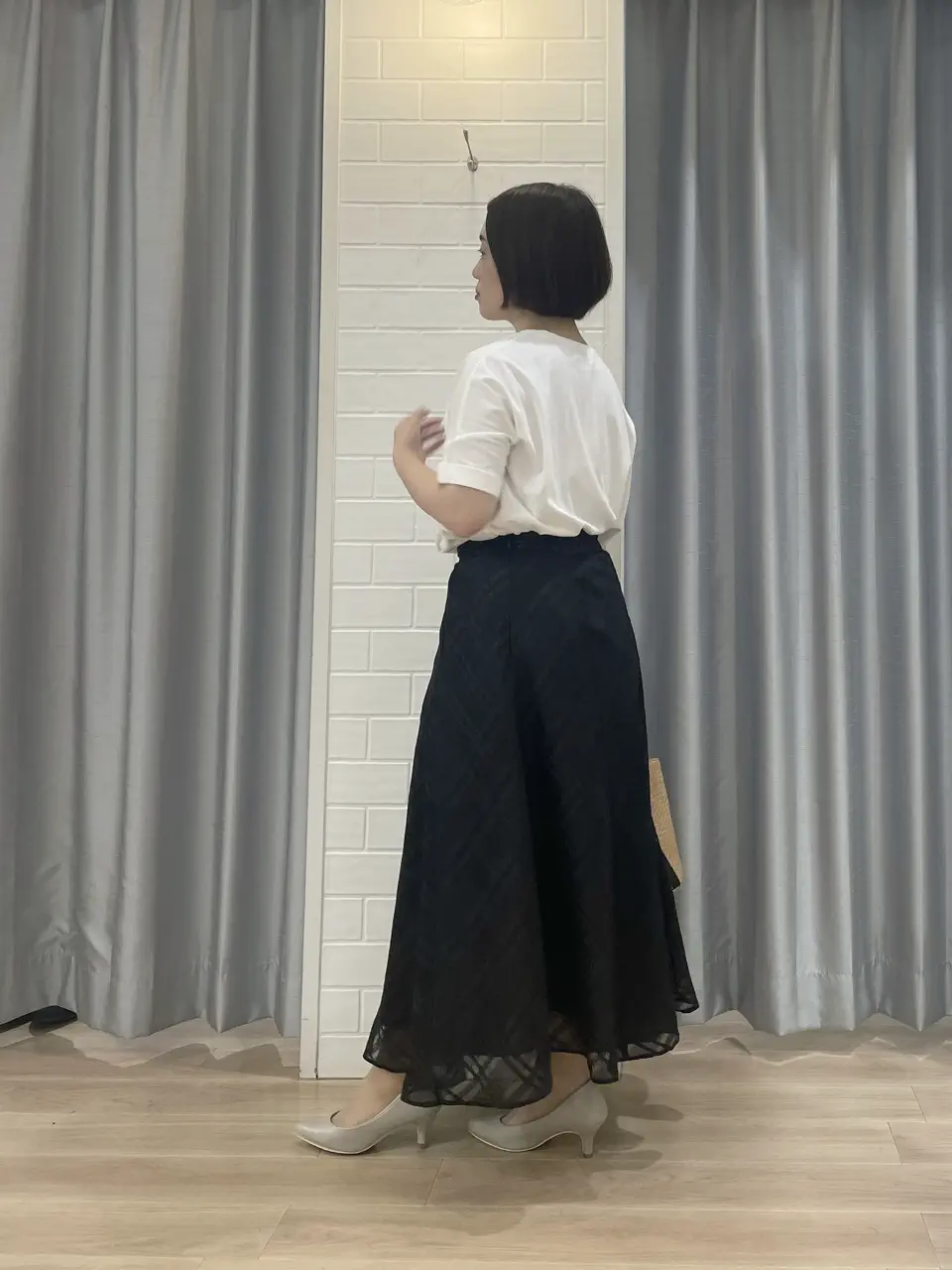 ANY SIS 丸岡 コーディネート画像