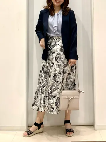 ANY SIS 横田 コーディネート画像