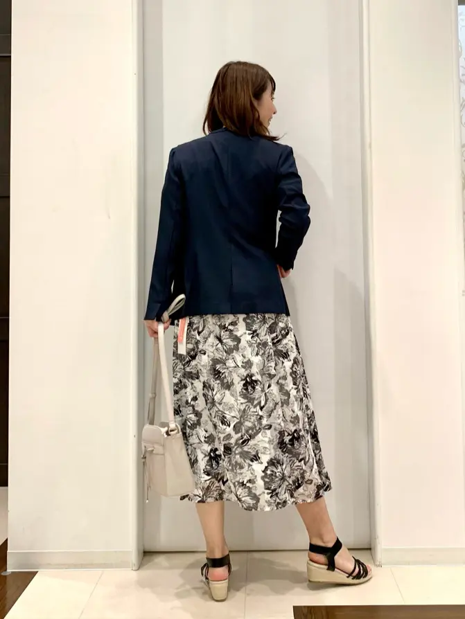 ANY SIS 横田 コーディネート画像