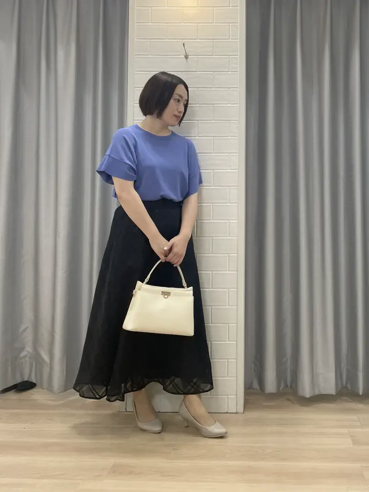 ANY SIS 丸岡 コーディネート画像