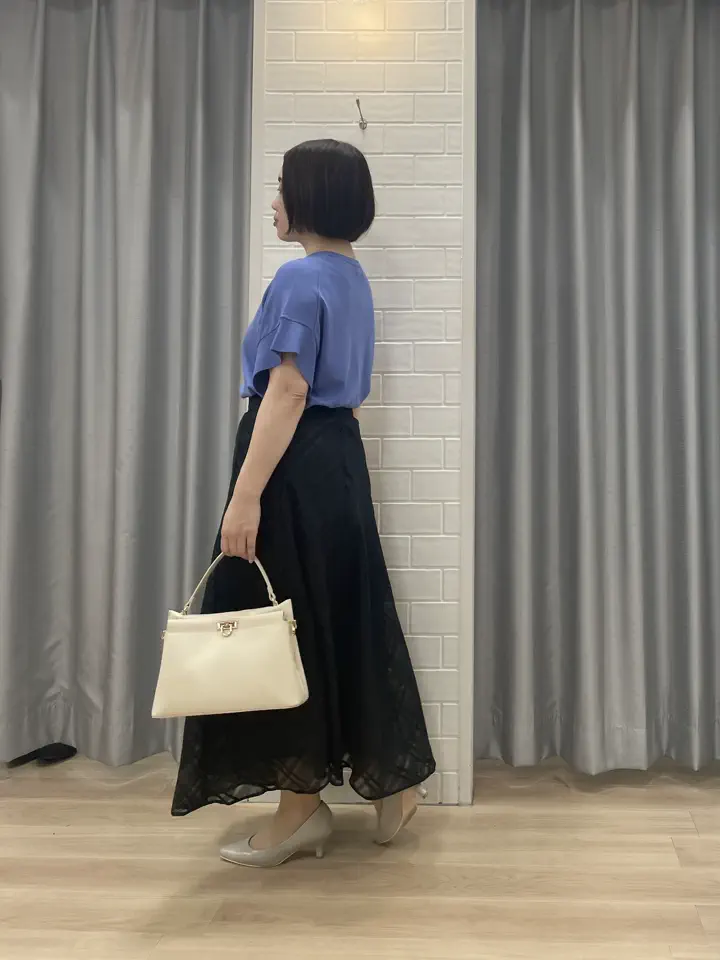ANY SIS 丸岡 コーディネート画像