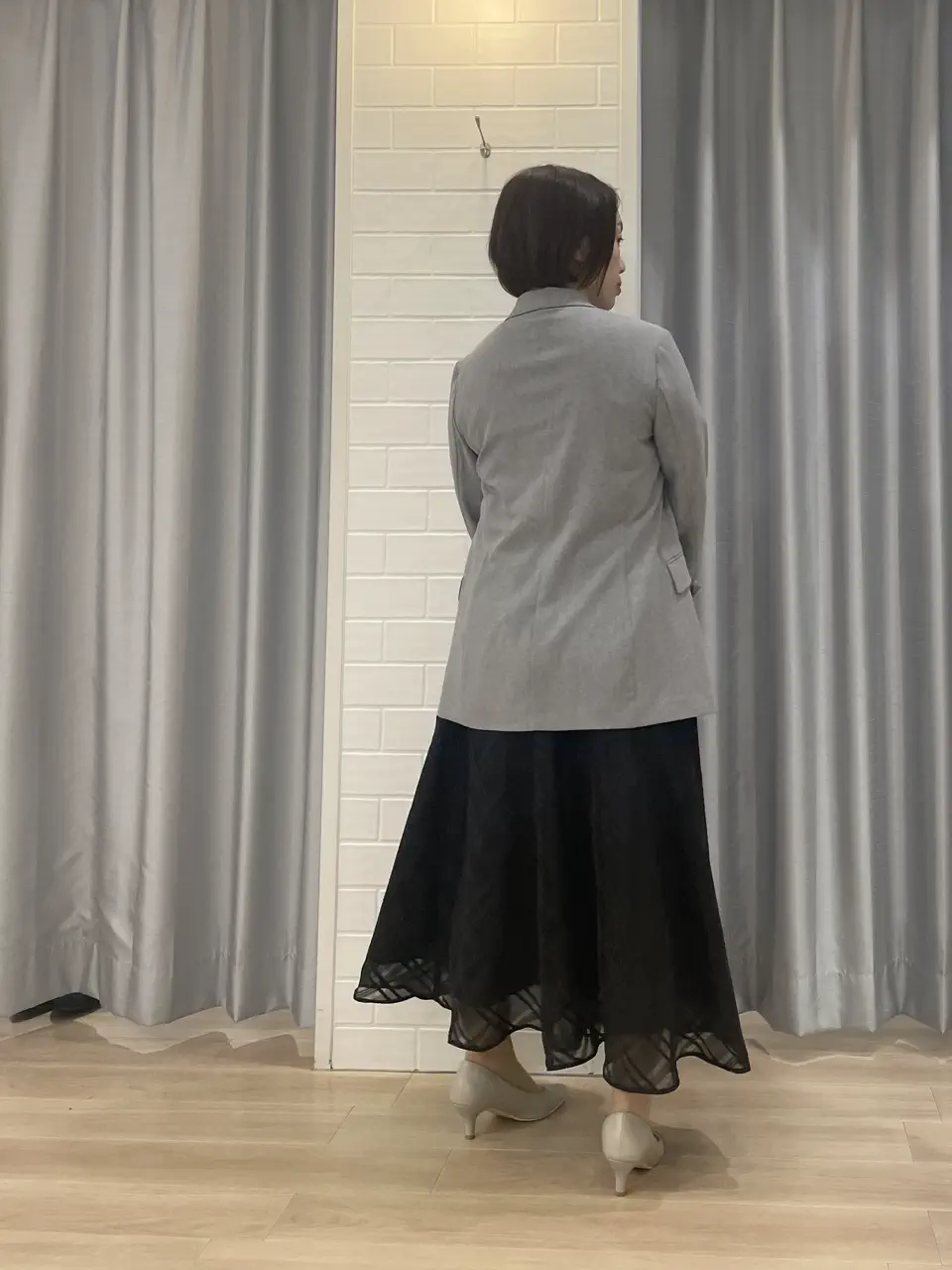 ANY SIS 丸岡 コーディネート画像