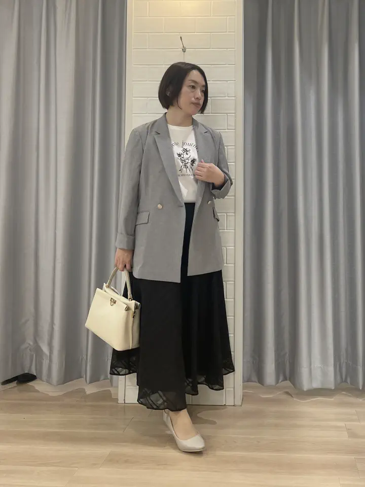 ANY SIS 丸岡 コーディネート画像