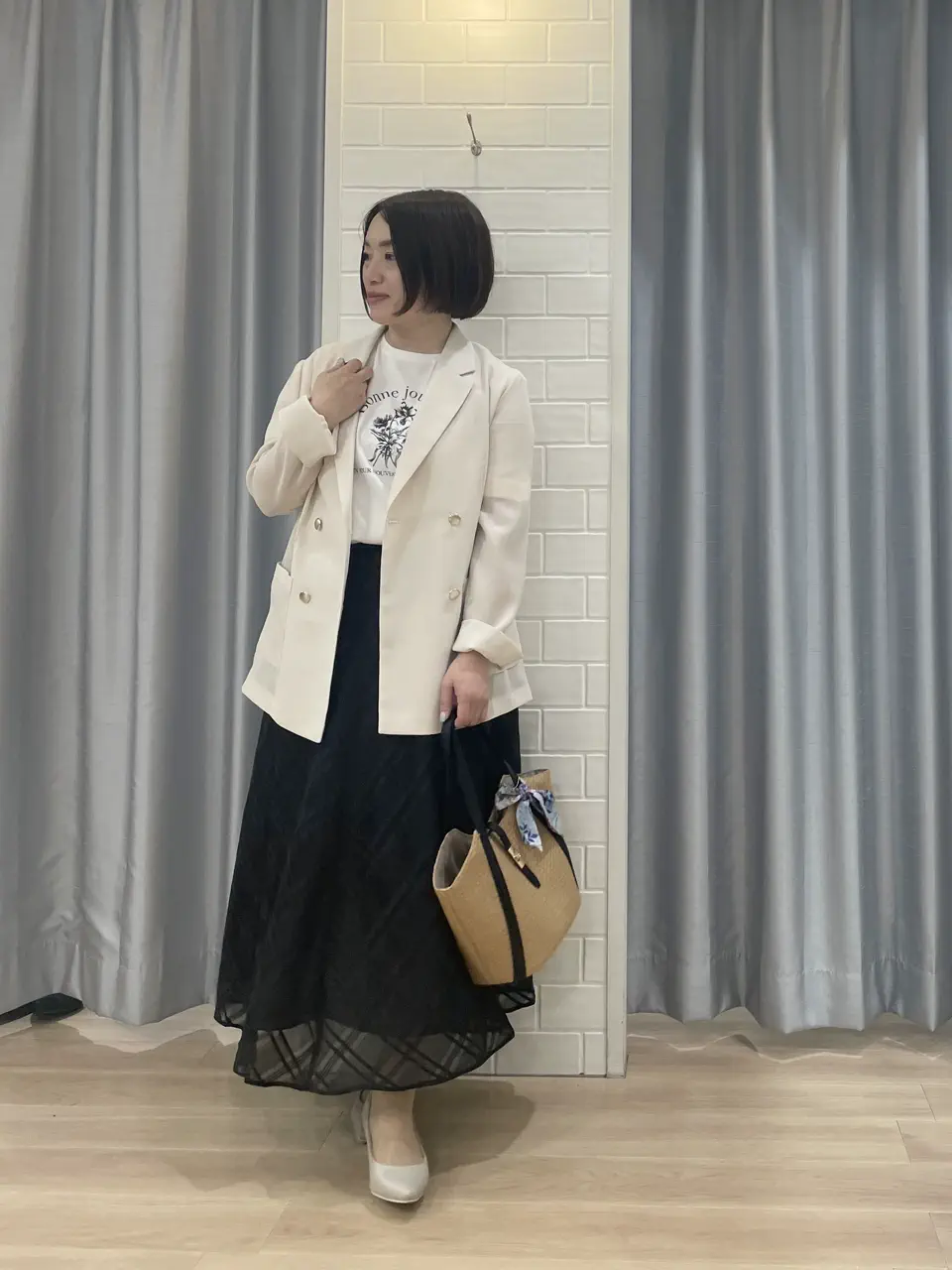 ANY SIS 丸岡 コーディネート画像