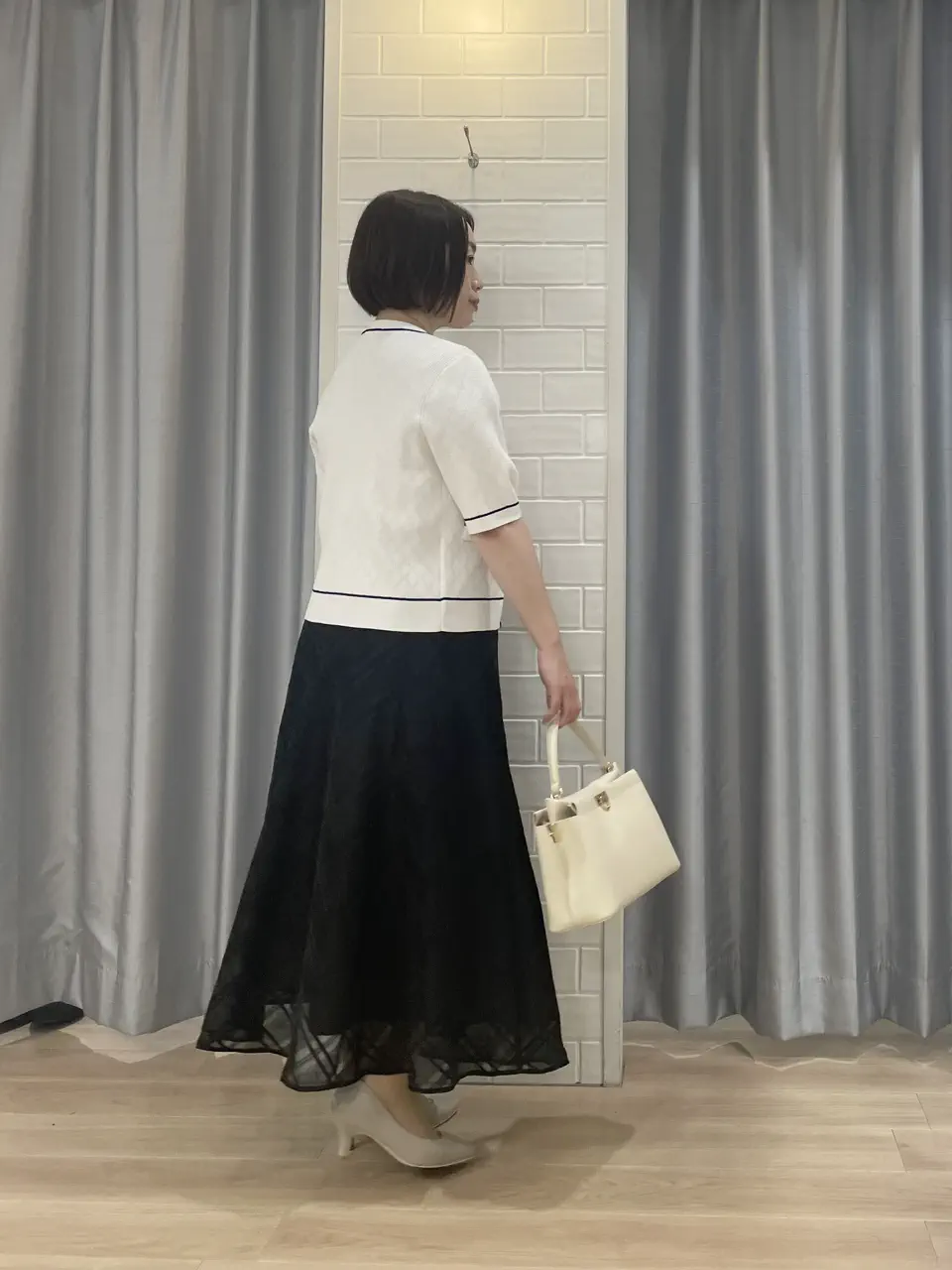 ANY SIS 丸岡 コーディネート画像