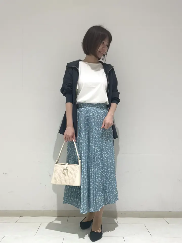 ANY SIS 小山 コーディネート画像