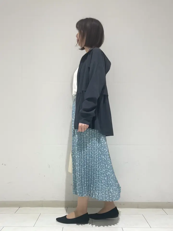 ANY SIS 小山 コーディネート画像