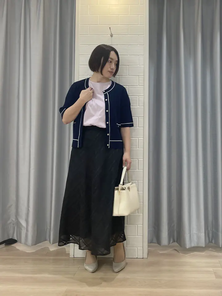 ANY SIS 丸岡 コーディネート画像