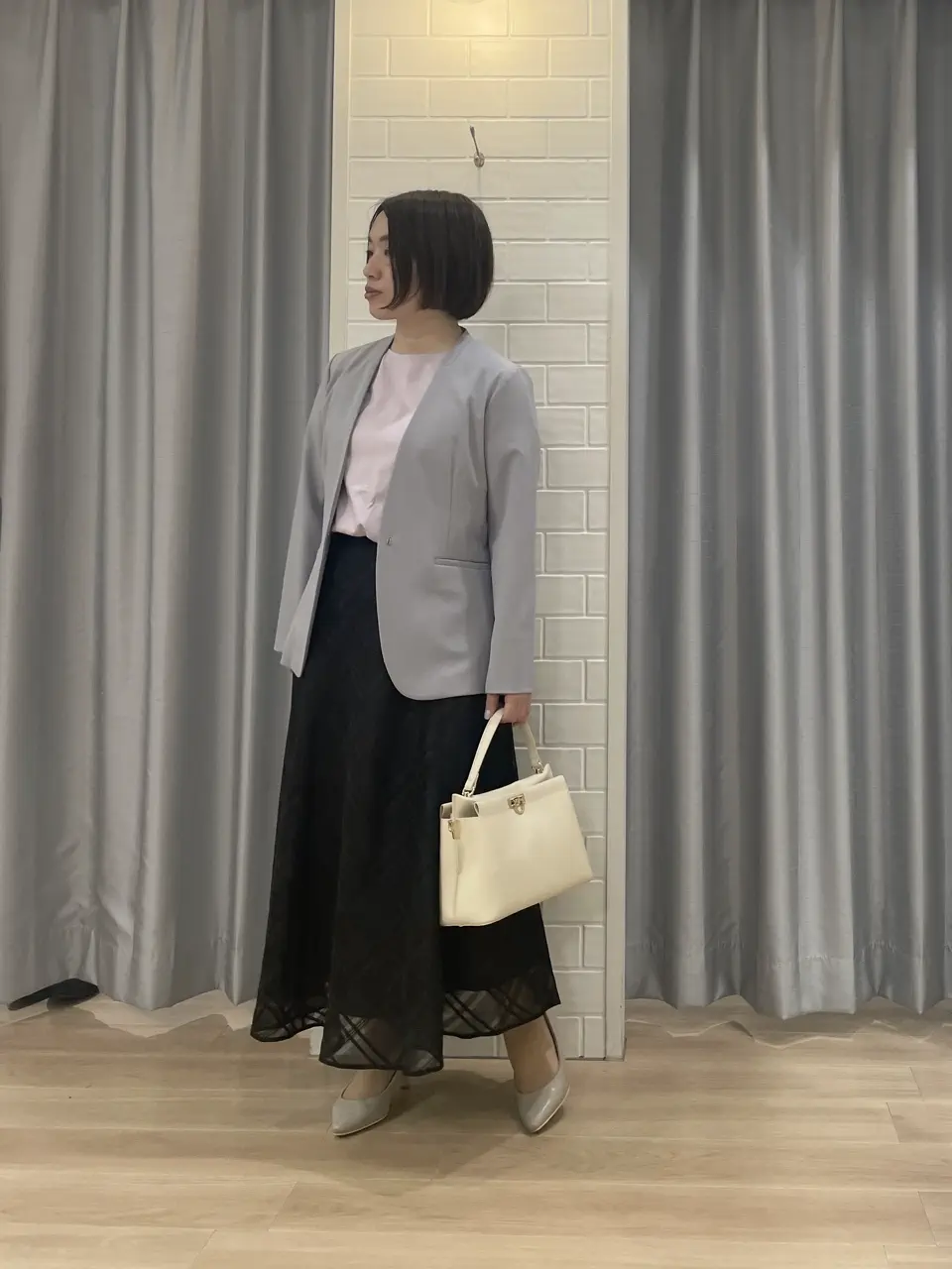 ANY SIS 丸岡 コーディネート画像