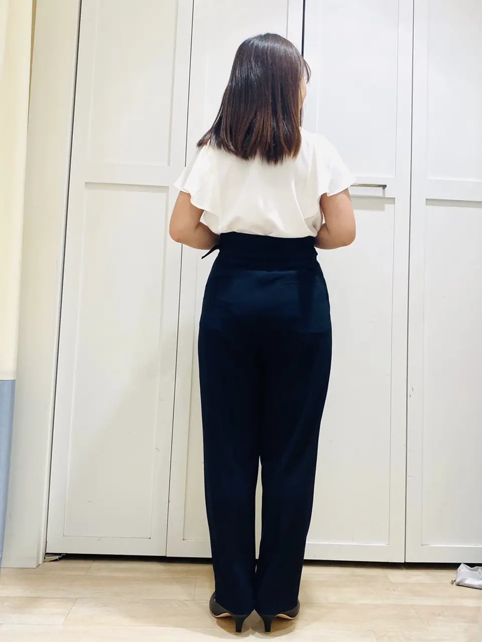 ANY SIS スタッフ コーディネート画像