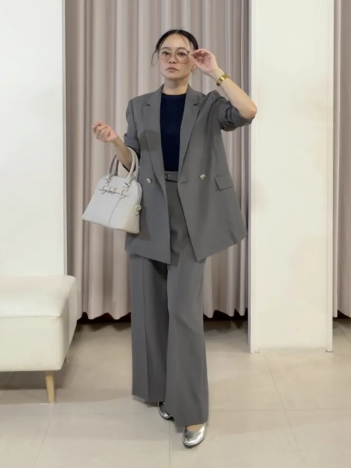 ANY SIS ナラ コーディネート画像