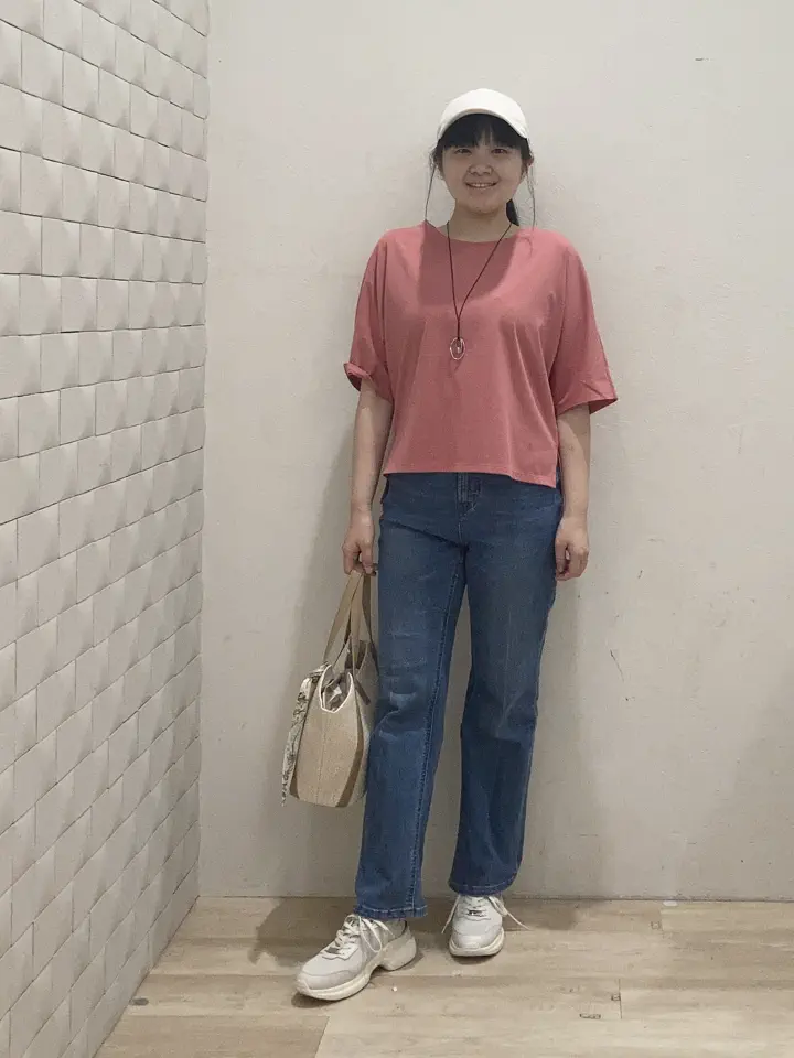 ANY SIS 川根　彩 コーディネート画像