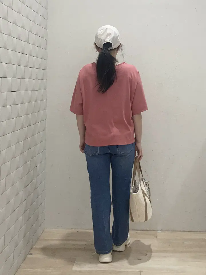 ANY SIS 川根　彩 コーディネート画像